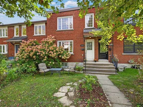 1246 Summerville Ave, Ottawa, ON K1Z 8G5