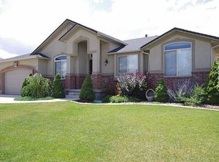 9198 S Wild Acres Dr, West Jordan, UT 84081