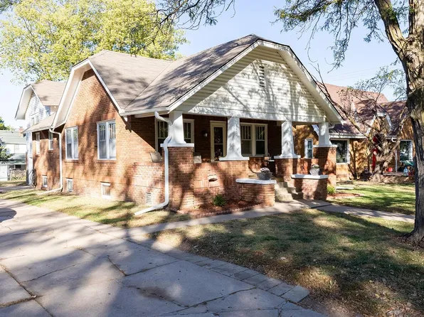 553 N Fountain St, Wichita, KS 67208