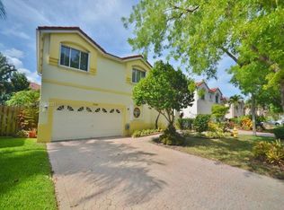11268 Rhapsody Rd, Hollywood, FL 33026