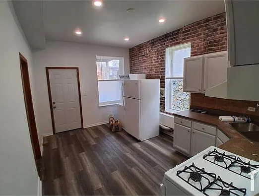 1435 S Springfield Ave #1 — Photo 5