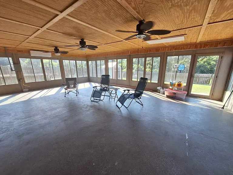 740 Marlinspike Dr — Photo 12