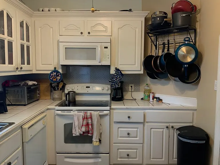 29 Hillcrest Dr #6 — Photo 13