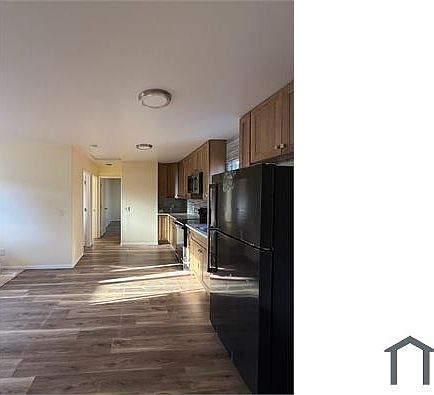 2nd image of 914 N 4th Ave