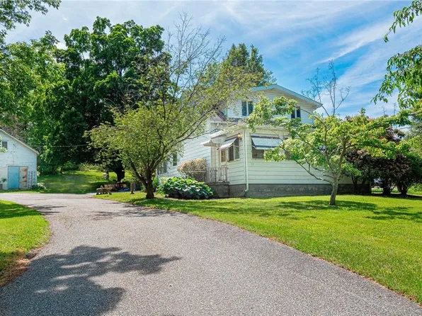 17 Ruszkiewicz Lane, Pine Island, NY 10969