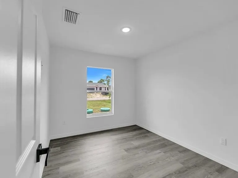 382 McArthur Blvd — Photo 13