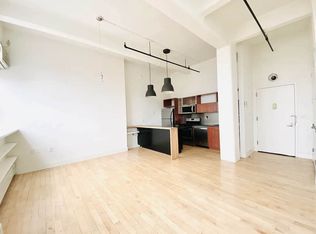 970 Kent Ave APT 413, Brooklyn, NY 11205