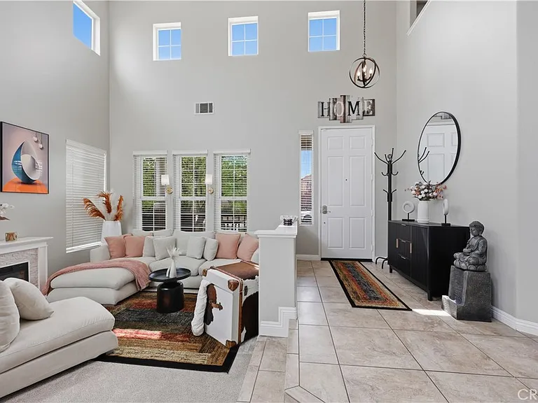 28304 Linda Vista St — Photo 6