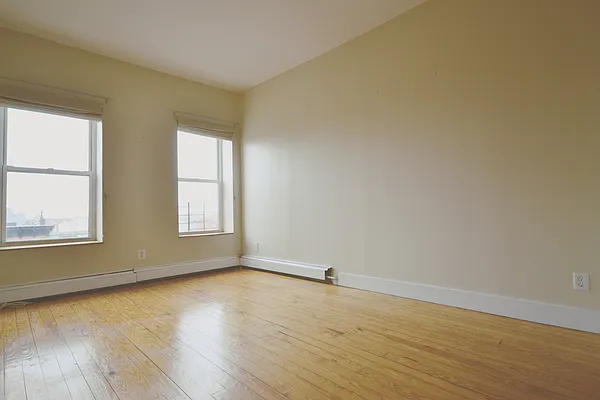 Rented by Bold New York | media 19