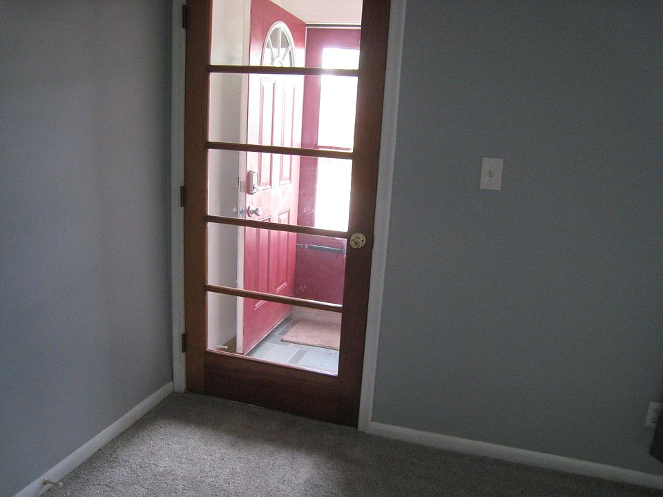 Foyer (closet beyond French door)