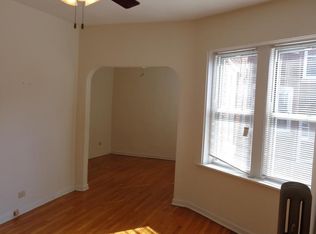 4850 W Hutchinson St #2, Chicago, IL 60641