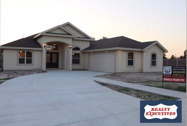 1st image of 1851 Roberto Manuel Cir