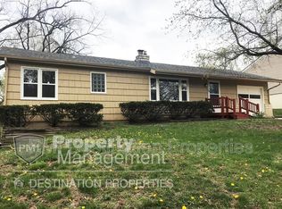 4007 N Holmes St, Kansas City, MO 64116