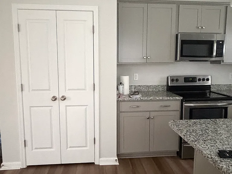 1317 Boswell Ct — Photo 8