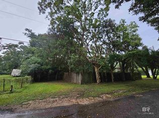 5680 Bel Air Dr, Theodore, AL 36582