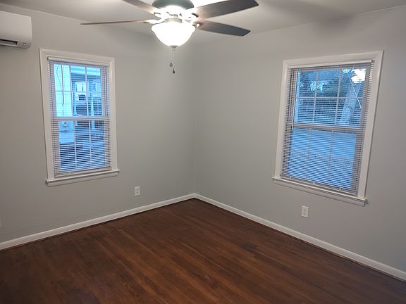 3rd image of 706 Goldsborough St