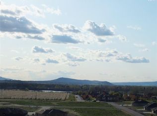 13 Seahawk Ct #1, Pasco, WA 99301