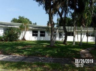 760 Woodlawn Dr, Sebring, FL 33870