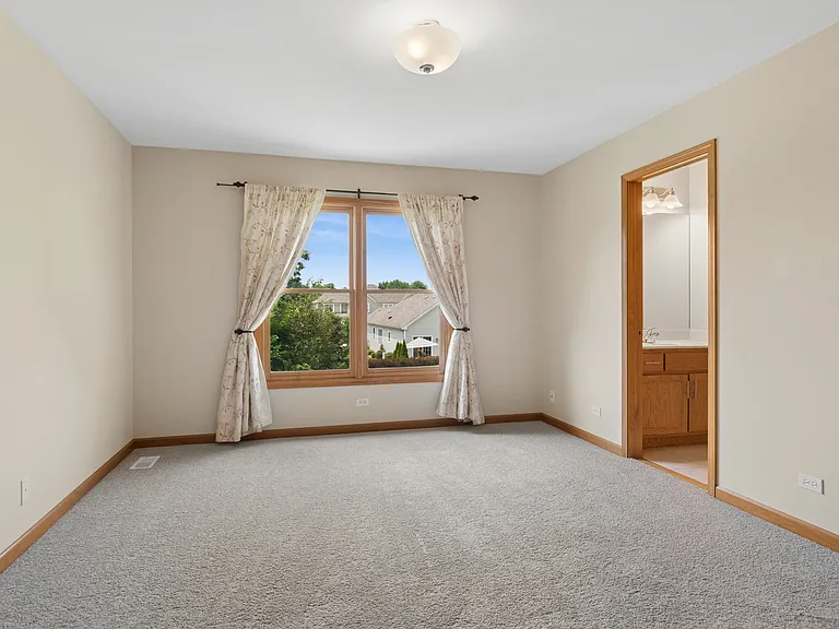 2680 Ginger Woods Dr — Photo 12