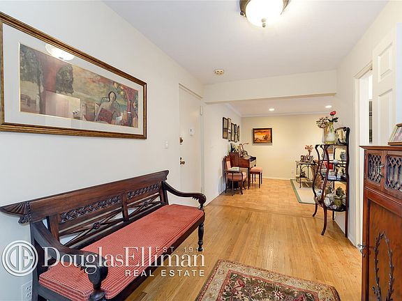 2nd image of 1390 Broadway APT 200