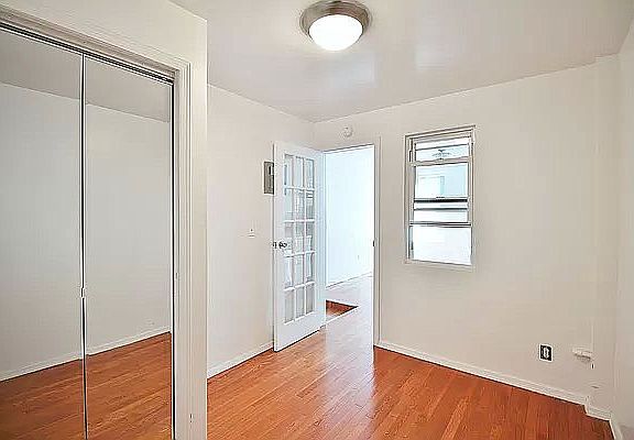 3rd image of 231 E 29th St #9/16