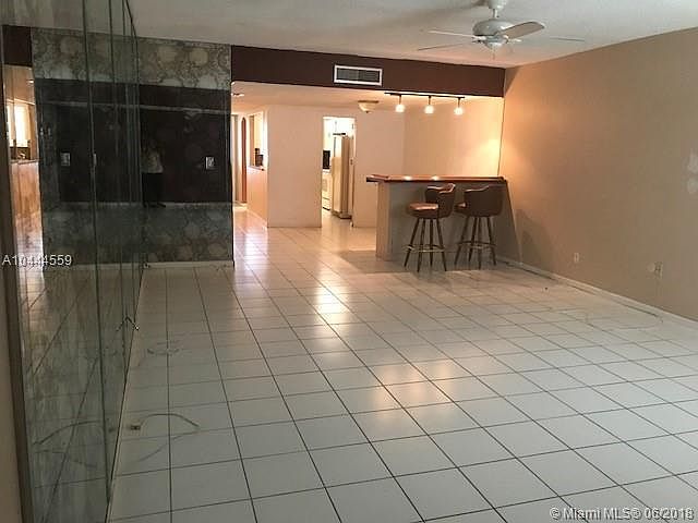 1st image of 1403 N 15th Ave #13