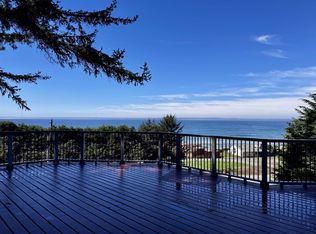 16825 Highway 101 N, Smith River, CA 95567