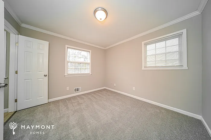 2504 Rex Rd — Photo 10