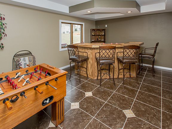 Custom Bar