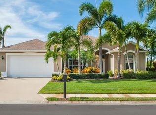 585 Alexandra Ave SW, Vero Beach, FL 32968