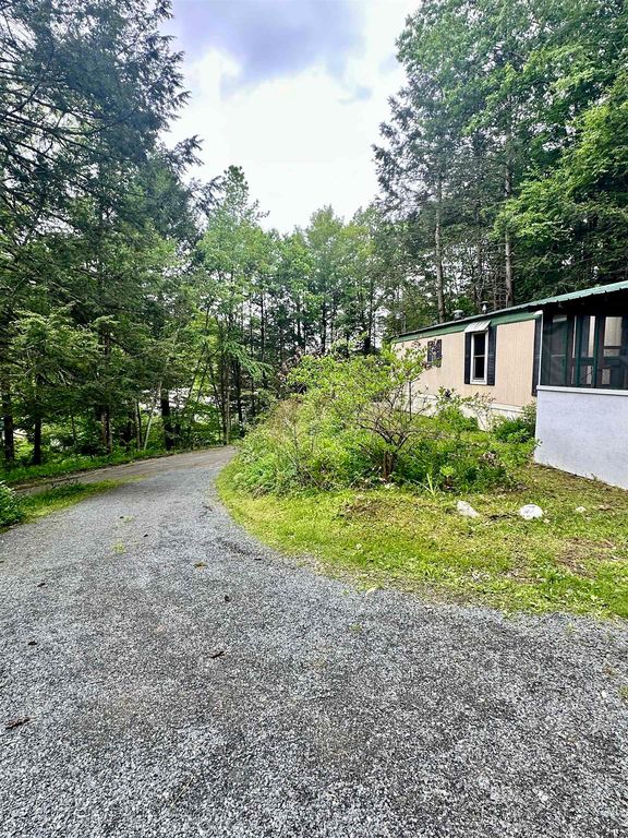 4 Reservoir Road, Brattleboro, VT - View 4