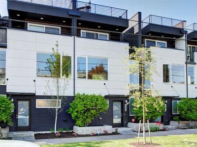 2605 NW 63rd Street, Seattle, WA, 98107