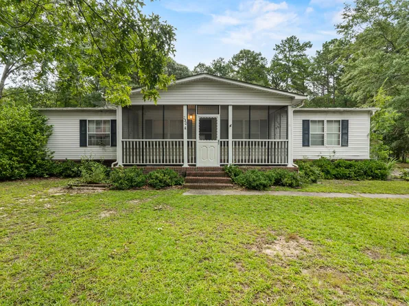230 Oak Hollow Dr, Santee, SC 29142