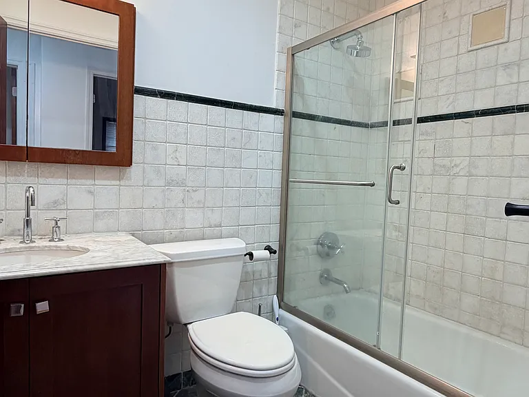 157-16 16th Ave #2 — Photo 8