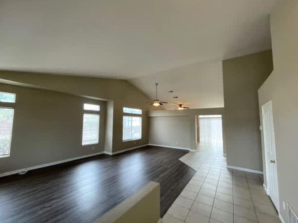 1st image of 24417 Chaps Cir