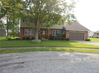 1309 Hickory Ct, Sidney, OH 45365