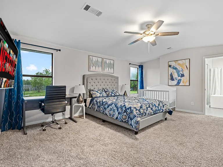 303 Jeanne Ln — Photo 18
