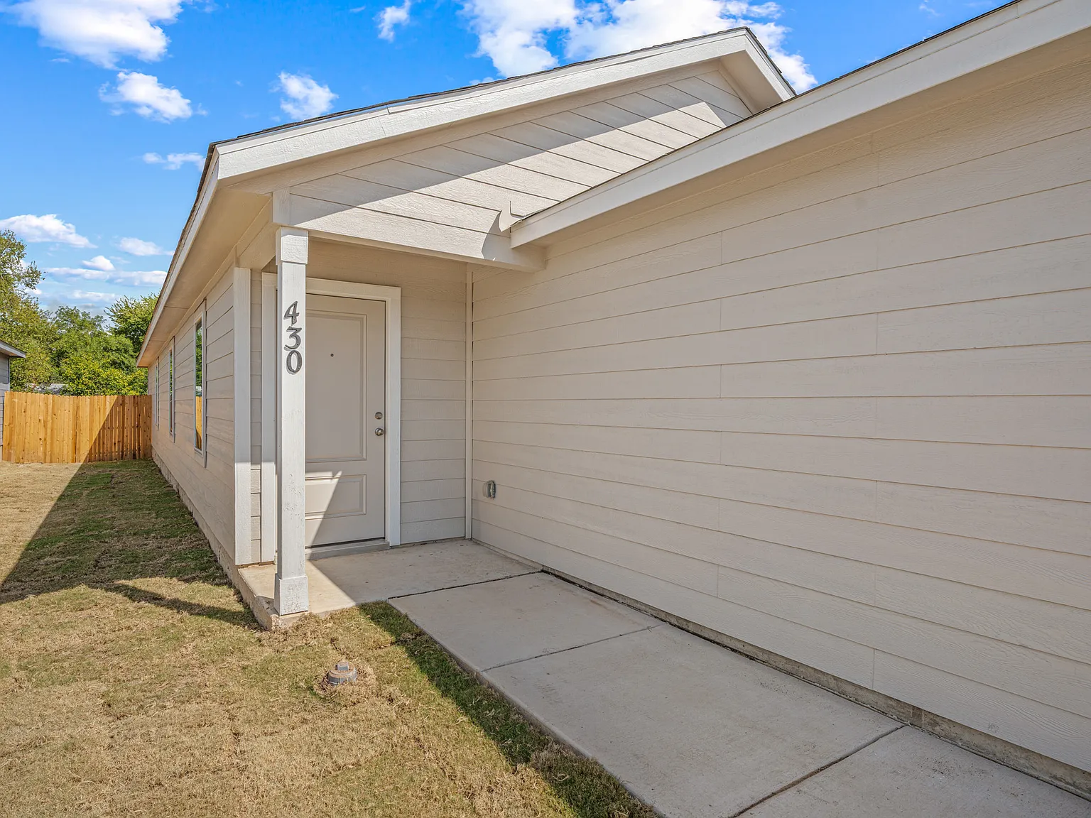 430 Argyle Hill — Photo 3