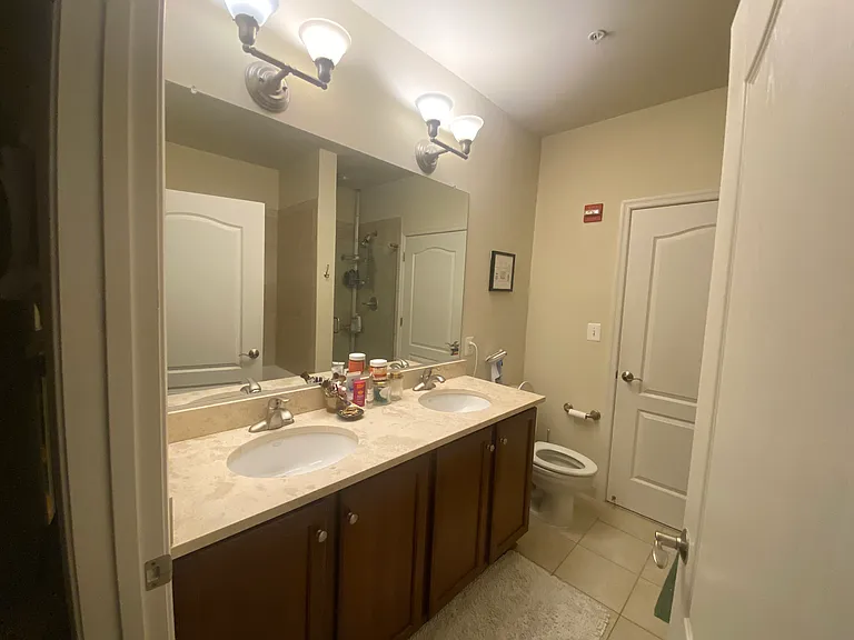 1451 Belmont St NW — Photo 4