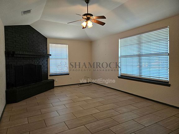 3rd image of 2202 Kirby Lee St