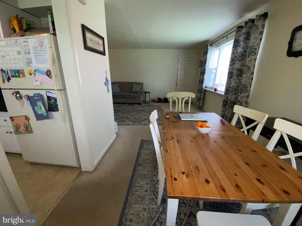 16 Midland Rd, Springfield, PA 19064