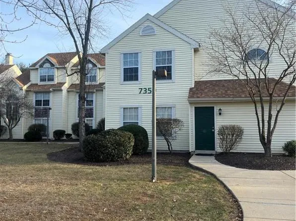 7359 Sauerkraut Ln #Q, Macungie, PA 18062