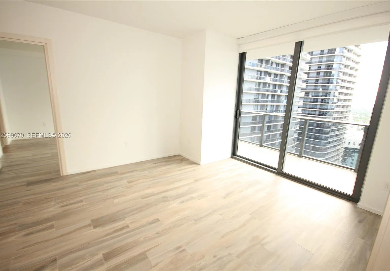 801 Sma Residences Condo — Photo 4