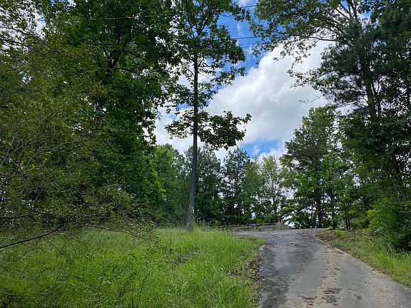 4th image of 136 Ironwood Way SE Lot 0