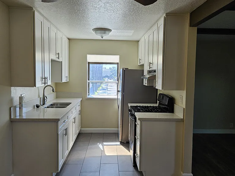 7504 Sepulveda Blvd #103 — Photo 13