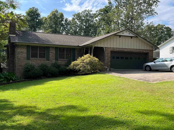 1715 Highland Dr NE, Cullman, AL 35055