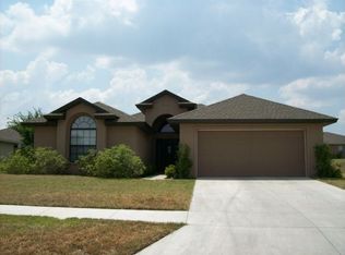 4500 Abaco Dr, Tavares, FL 32778