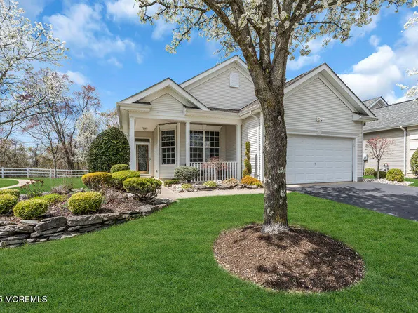 1 Breton Lane, Manalapan, NJ 07726