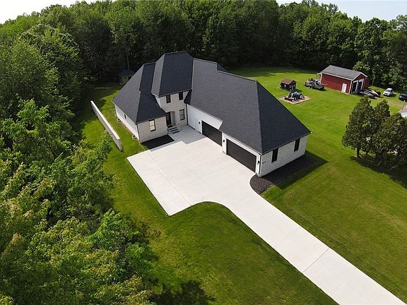 2nd image of 8860 Sharp Rd