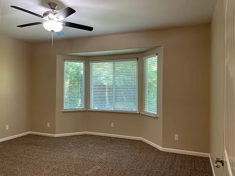 4067 Chessa Ln — Photo 16